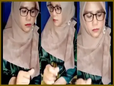 Istri Hijab Lagi Ngambek Di Suruh Blowjob